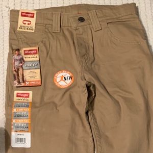 Brand new Wrangler Straight legged jeans